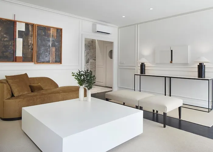 Pitipombo By Feelfree *